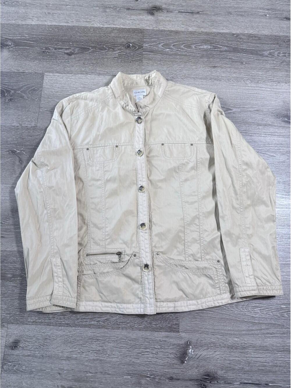 Chicos 3 Sz XL Lightweight Rip Stop Jacket Full Zip Roll Tab Sleeves E50
